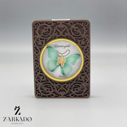 پلاک طلا طرح پروانه سبز پاستیلی