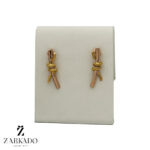 گوشواره میخی طلا طرح طناب پیچیده کد E7722