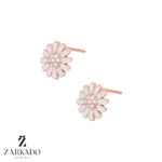 گوشواره میخی طلا گل بابونه سفید نگین دار کد E5607