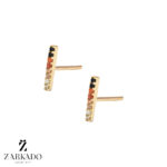 گوشواره میخی طلا طرح خطی نگین رنگی کد E12864