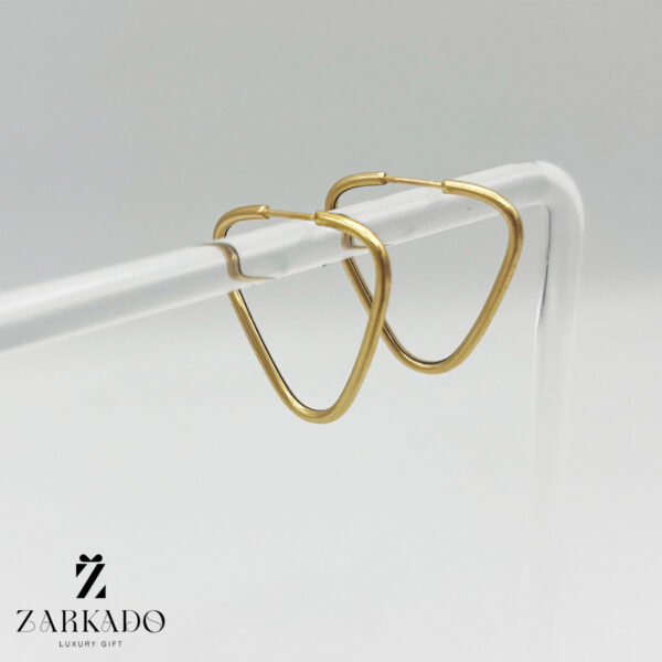 گوشواره حلقه ای طلا طرح مثلث مفتولی