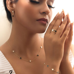 سرویس ونکلیف میناکاری سیاه سفید