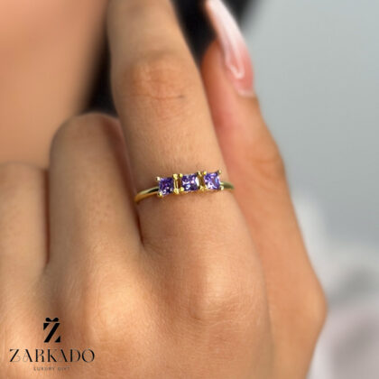 انگشتر طلا نگین بنفش