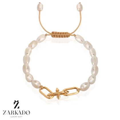 دستبند مروارید پرورشی و پلاک طلا تیفانی تایتان