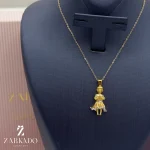 پلاک طلا طرح عروسک چینی