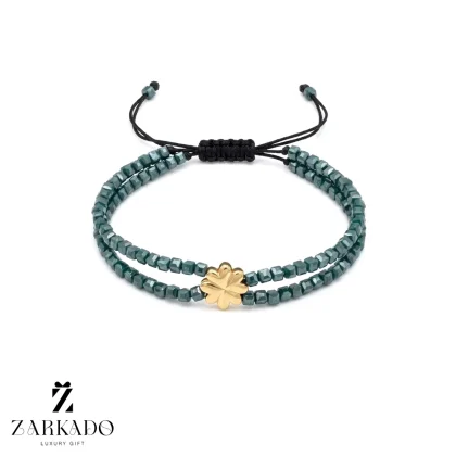 دستبند سنگ سبز یشمی و پلاک گل طلا