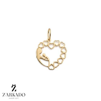 پلاک طلا طرح آغوش مادر و فرزند با قلب